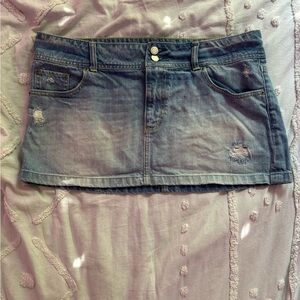 Y2K vintage low rise denim mini